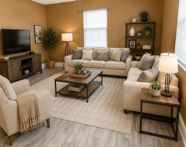 2901 Missouri Avenue - Photo Thumbnail 3