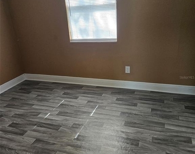 2901 Missouri Avenue - Photo Thumbnail 4