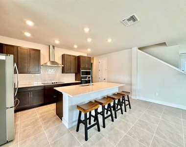 11393 Hardwood Hammock Lane - Photo Thumbnail 9