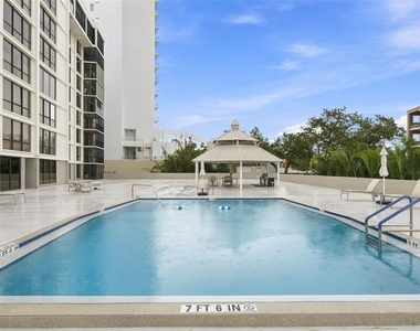 707 S Gulfstream Avenue - Photo Thumbnail 45
