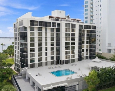 707 S Gulfstream Avenue - Photo Thumbnail 59
