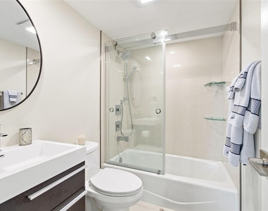 707 S Gulfstream Avenue - Photo Thumbnail 34