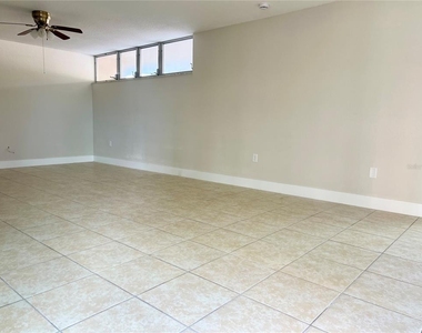 632 Edgewater Drive - Photo Thumbnail 12