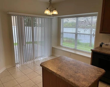 3449 Heron Island Drive - Photo Thumbnail 8