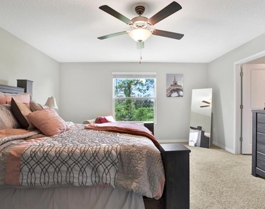 12813 Wildflower Meadow Drive - Photo Thumbnail 27