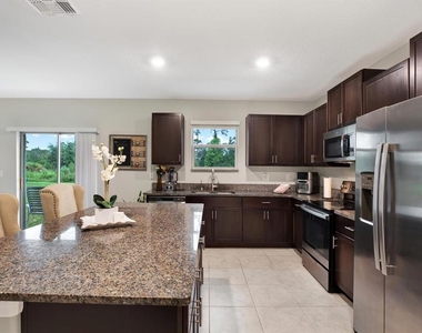 12813 Wildflower Meadow Drive - Photo Thumbnail 14