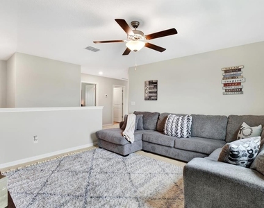 12813 Wildflower Meadow Drive - Photo Thumbnail 25