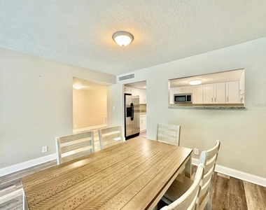 220 Belleview Boulevard - Photo Thumbnail 13