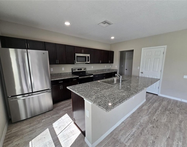 5493 Siltstone Street - Photo Thumbnail 9