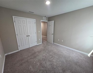 5493 Siltstone Street - Photo Thumbnail 14