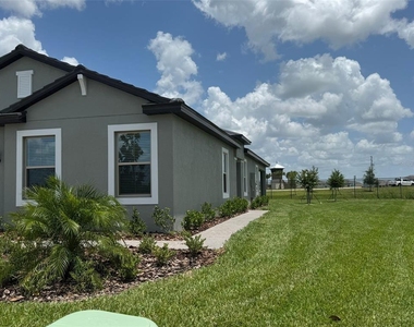 32040 Griffin Sands Ln - Photo Thumbnail 2