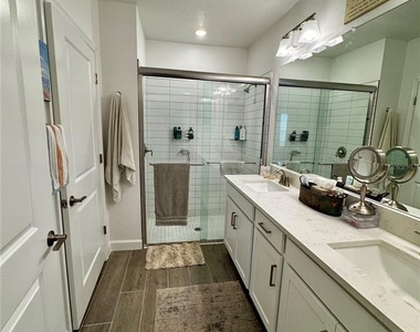 32040 Griffin Sands Ln - Photo Thumbnail 32