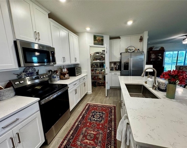 32040 Griffin Sands Ln - Photo Thumbnail 13