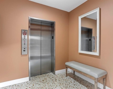 1200 N Shore Drive Ne - Photo Thumbnail 29