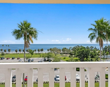 1200 N Shore Drive Ne - Photo Thumbnail 1