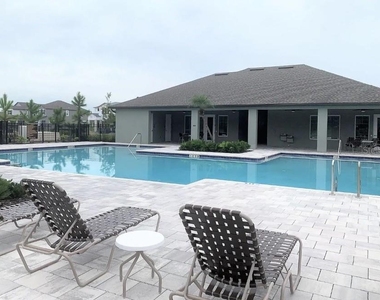 13075 Spring Grove Way - Photo Thumbnail 39