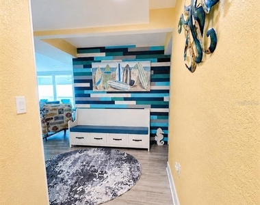 17400 Gulf Boulevard N - Photo Thumbnail 21