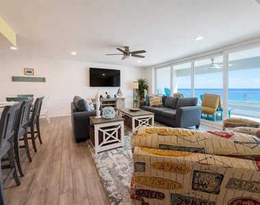 17400 Gulf Boulevard N - Photo Thumbnail 4