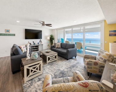 17400 Gulf Boulevard N - Photo Thumbnail 2