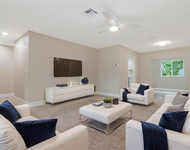 2958 Dundee Drive - Photo Thumbnail 6