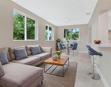 2958 Dundee Drive - Photo Thumbnail 24