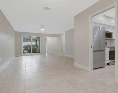 2958 Dundee Drive - Photo Thumbnail 12