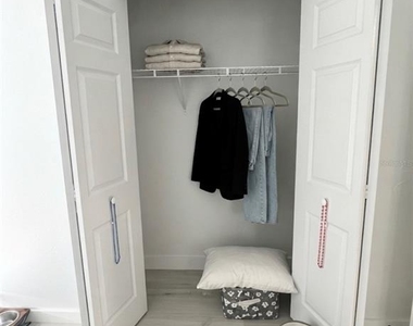 5355 Se 29th Place - Photo Thumbnail 9