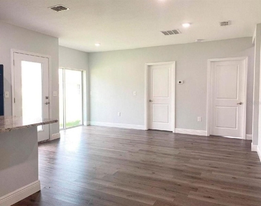2115 Puffin Street - Photo Thumbnail 1