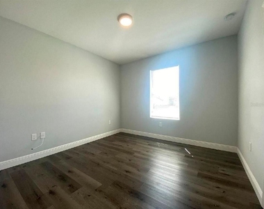 2115 Puffin Street - Photo Thumbnail 2