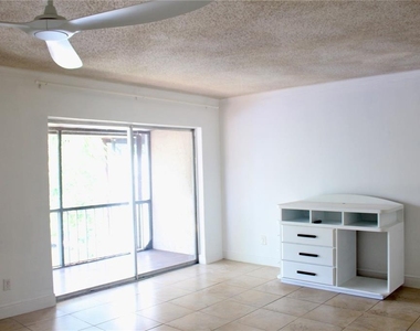 9101 Tudor Drive - Photo Thumbnail 13