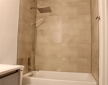 9101 Tudor Drive - Photo Thumbnail 3
