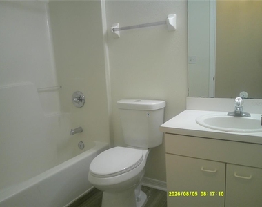 437 Columbia Avenue - Photo Thumbnail 13