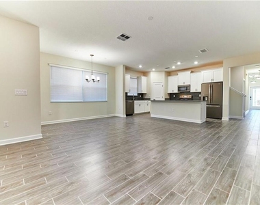 12027 Grammar Lane - Photo Thumbnail 4