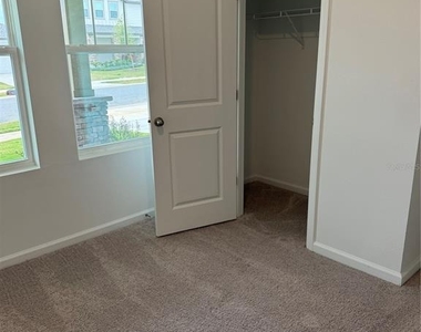 2210 Raven Ridge Road - Photo Thumbnail 9