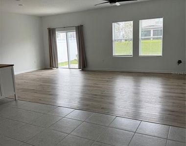 2210 Raven Ridge Road - Photo Thumbnail 2