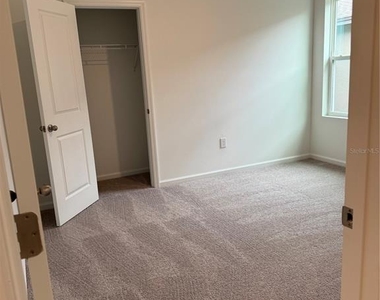 2210 Raven Ridge Road - Photo Thumbnail 8