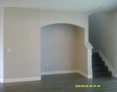3098 Ashland Lane N - Photo Thumbnail 16