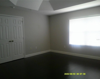 3098 Ashland Lane N - Photo Thumbnail 21