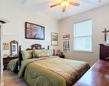 700 Shady Canyon Way - Photo Thumbnail 22