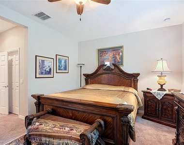 700 Shady Canyon Way - Photo Thumbnail 18