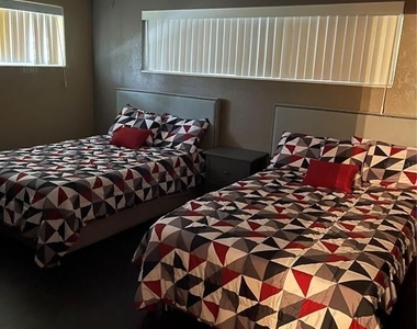 2101 Palm Boulevard - Photo Thumbnail 5