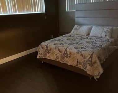 2101 Palm Boulevard - Photo Thumbnail 9