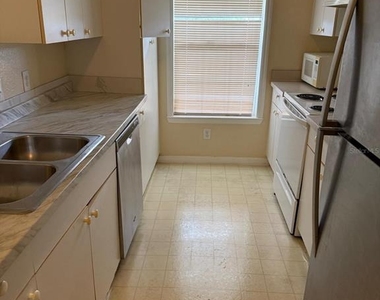 3751 Conroy Road - Photo Thumbnail 12