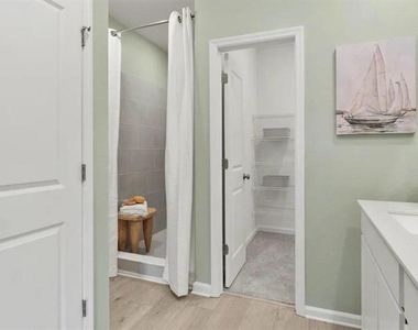 5538 Lewisham Drive - Photo Thumbnail 26