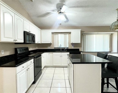 223 Lake Davenport Estates Drive - Photo Thumbnail 6