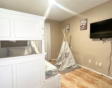 223 Lake Davenport Estates Drive - Photo Thumbnail 10