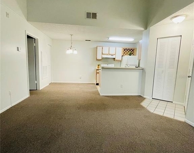727 Sugar Bay Way - Photo Thumbnail 9