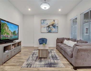 2069 Celebration Boulevard - Photo Thumbnail 24