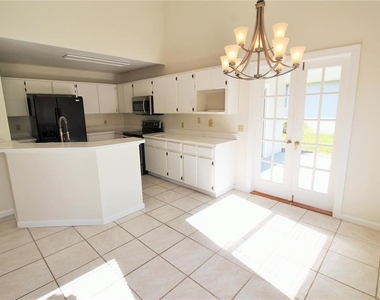 1309 Black Willow Trail - Photo Thumbnail 4