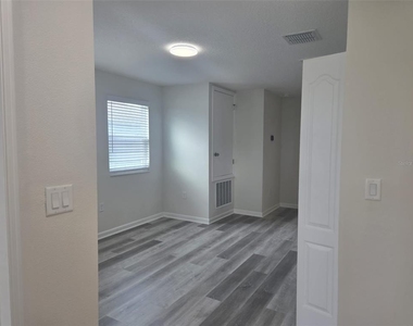 2802 Narcoossee Commons Way - Photo Thumbnail 20